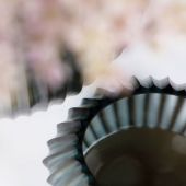 ПОДСВЕЧНИК GUAXS NAGAA  TEALIGHT  INDIGO/SMOKEGREY 1748INGY ПОДСВЕЧНИК GUAXS NAGAA  TEALIGHT  INDIGO/SMOKEGREY 1748INGY