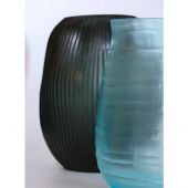 ВАЗА NAGAA L, ЦВЕТ: ТЕМНЫЙ ИНДИГО(СИНИЙ) 1750DI ВАЗА NAGAA L, ЦВЕТ: ТЕМНЫЙ ИНДИГО(СИНИЙ) 1750DI