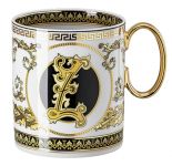 Кружка 350 мл., Versace VIRTUS ALPHABET арт. 19335-403756-15505 Кружка 350 мл., Versace VIRTUS ALPHABET арт. 19335-403756-15505